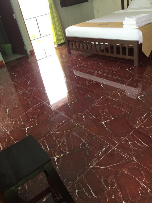 Nakhonratchasima Por-Ho Boutique Hotel חדר תמונה