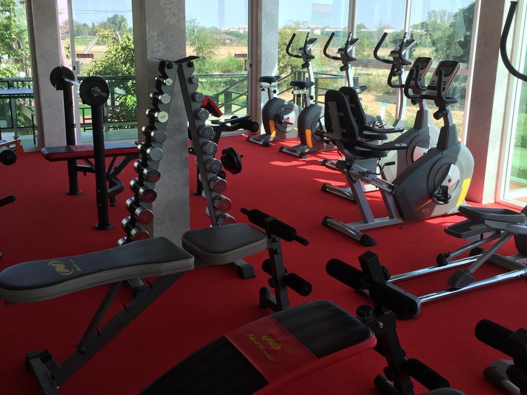 Nakhonratchasima Por-Ho Boutique Hotel מראה חיצוני תמונה
