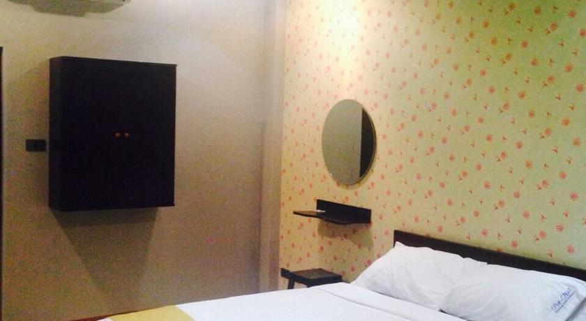 Nakhonratchasima Por-Ho Boutique Hotel מראה חיצוני תמונה